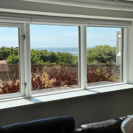 Appartement With Beautiful Sea View Rønne